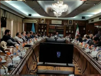 عجله مجلس و لجبازی دولت به کارگران آسیب زد؛ بلاتکلیفی ۲۲ میلیون کارگر با تعطیلی شورای حقوق و دستمزد