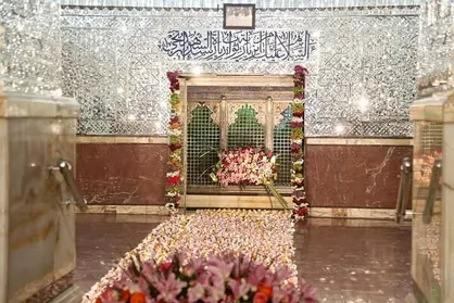 پخش زنده ویژه برنامه دهه کرامت در آستان حضرت عبدالعظیم حسنی (ع) از شبکه قرآن