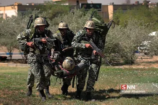 بازدید افسران چینی از تیپ 65 نوهد