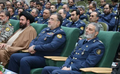 نشست هم&zwnj;افزایی دانش آموختگان دکتری تخصصی غیرپزشکی ارتش برگزار شد