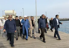 فرماندار بوشهر: جزیره خارگ در امنیت کامل است / عبور و مرور از گناوه و بوشهر به خارگ با حداکثر ظرفیت انجام می‌شود