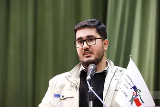 نشست وحید جلال زاده در دانشگاه آزاد اسلامی