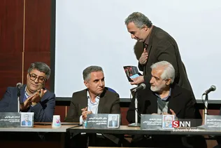 میزگرد سیاسی اجتماعی 