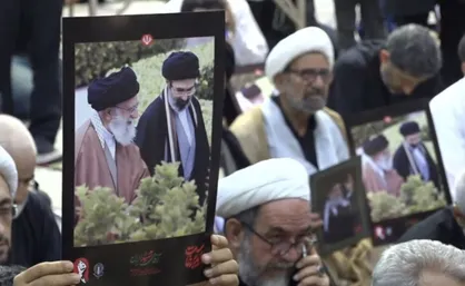 مراسم بزرگداشت رهبر شهید انقلاب در قم برگزار شد