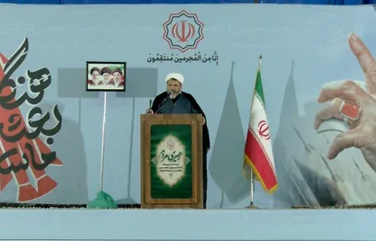 امام جمعه موقت سمنان: مکر باطل دشمن با حماسه حضور مردم ناکام ماند