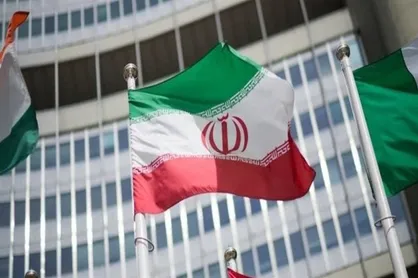 استاد دانشگاه مسکو: ایران همیشه ماندگار است؛ ما روس&zwnj;ها نیز از جنایات آمریکا رنج برده&zwnj;ایم + فیلم