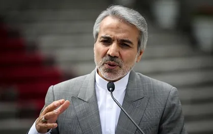 ریال حذف نمی&zwnj;شود؛ سیاست &laquo;نو کردن&raquo; را براساس تومان انجام می&zwnj;دهیم/ در خصوص توزیع کوپنی مواد مخدر منتظر مجلس هستیم