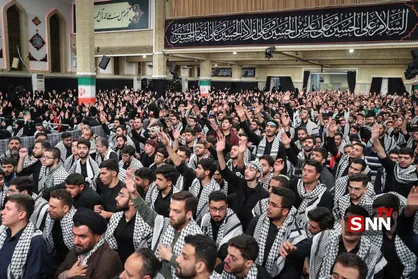 لحظاتی از مراسم سینه&zwnj;زنی هیئت&zwnj;های دانشجویی در حسینیه امام خمینی(ره) + فیلم