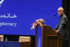 مطالبه‌گری مردم سرعت تحول در دولت را بیشتر می‌کند