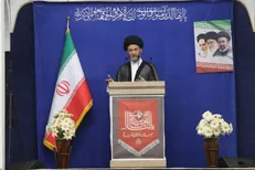 امام جمعه اردبیل: سردرگمی ترامپ در برابر مقاومت ملت ایران نشان اقتدار بزرگ ماست