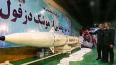 نمایش کارخانه زیرزمینی تولید موشک های بالستیک سپاه برای اولین بار/ رونمایی از موشک بالستیک هوشمند زمین به زمین دزفول