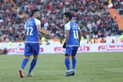 استقلال با سه مهاجم به مصاف پرسپولیس می رود