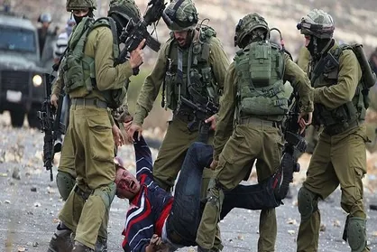 حمله نظامیان صهیونیست به کرانه باختری/ 6 فلسطینی بازداشت شدند