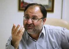 کوشکی: ماجرای گرانی بنزین افتضاح بود / برخی با برچسب اصولگرایی و اصلاح‌طلبی مشغول زد و بند‌ هستند
