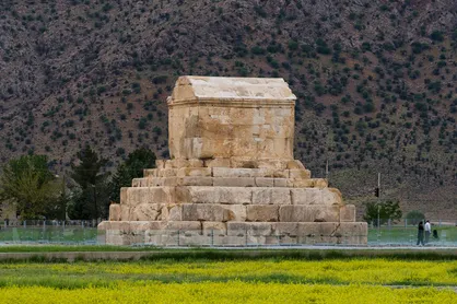 کوروش، از آنچه که می&zwnj;گویند تا واقعیت