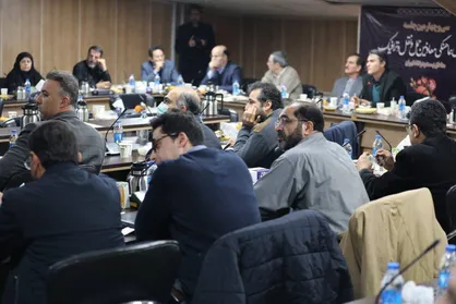 امکان&zwnj;سنجی اجرای پروژه&zwnj;های پیاده&zwnj;راهی در ۴ محور پُرتردد پایتخت/ گلشنی: تجهیزات ترافیکی بزرگراه&zwnj;های تهران نونوار می&zwnj;شوند