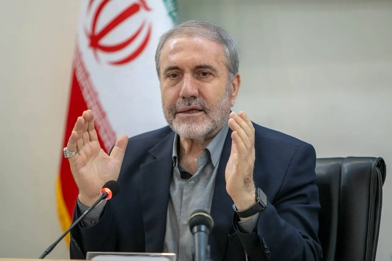 دبیرکل ستاد مبارزه با موادمخدر: هیچ بحثی برای کشت خشخاش وجود ندارد
