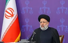 بازدید رئیس قوه قضائیه از مجتمع فولاد ارومیه / رئیسی: تجهیز ۸۵ درصدی امکانات و تاخیر در راه‌اندازی هیچ‌توجیهی ندارد