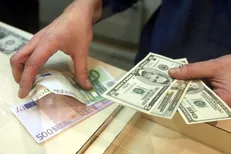 حذف دلار توافقی از معاملات بازار متشکل