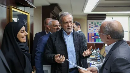 حضور رئیس&zwnj;جمهور در وزارت راه و شهرسازی
