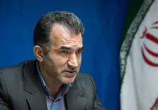 پایان نامه‌ها مسائل خرد و کلان کشور را دربر نمی‌گیرند/ بعضی اساتید فقط روز دفاع تشریف می‌آورند!