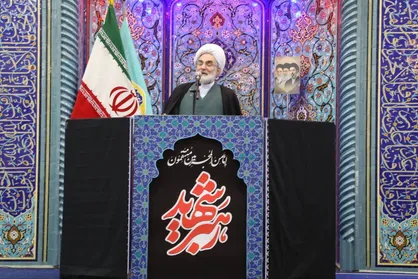 میدان داری مردم قوی&zwnj;تر از موشک&zwnj;های بالستیک/بحرین باید به ایران برگردد
