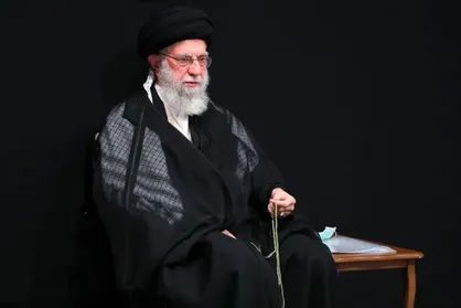 رهبر انقلاب: روح و راه [حضرت سیّدحسن نصرالله] هر روز سرافرازتر از پیش جلوه خواهد کرد ان&zwnj;شاءالله + فیلم