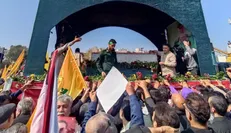 تشییع باشکوه پیکر مطهر شهید نیلفروشان در مشهد + فیلم و عکس