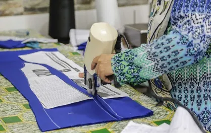 طراحی و تولید مانتو&zwnj;های اسلامی به همت دانشجویان خراسان جنوبی