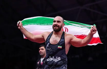 زارع: ورزشکاران باید از شهدا الگوبرداری کنیم که برای خاک و پرچم کشورمان بجنگیم