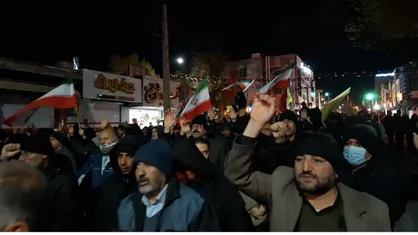 قسمت سی&zwnj;وپنجم حماسه حضور؛ حکایت مشت&zwnj;های گره کرده