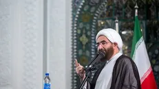 حاج علی اکبری: تمام منافع و پایگاه‌های دشمنان در منطقه تحت پوشش توان دفاعی فرزندان اباعبدالله الحسین(ع) قرار دارد