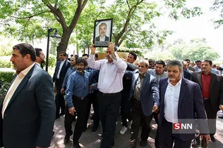 تشییع پیکر نماینده نطنز در مجلس شورای اسلامی