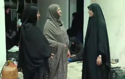 ایستادیم که هیچ&zwnj;کس هوس حمله به تنگه را نکند، دنیا بداند زن&zwnj;های این جزیره، پشت هرمز را خالی نمی&zwnj;کنند