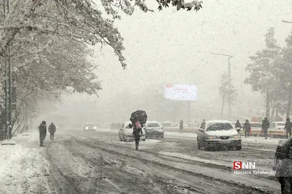 نمک&zwnj;پاشی و محلول&zwnj;پاشی معابر تهران آغاز شد