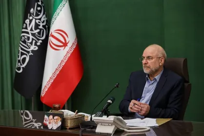 قالیباف: در برخی موارد، نیازمند نظارت&zwnj;های دقیق&zwnj;تر هستیم / در خیلی جاها باید به&zwnj;جای مچ&zwnj;گیری از دولت، کمک کنیم