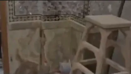 آماده سازی آرامگاه ابدی رهبر شهید انقلاب در رواق دارالذکر حرم امام رضا(ع) + فیلم