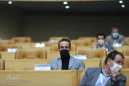آغاز جنگ علی کریمی با فدراسیون عزیزی خادم +عکس
