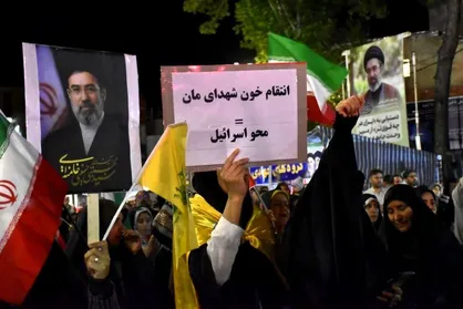 جنگ رمضان، معادلات منطقه را به ضرر آمریکا تغییر داد/جمهوری اسلامی ایران به قدرتی فرامنطقه&zwnj;ای تبدیل شده است