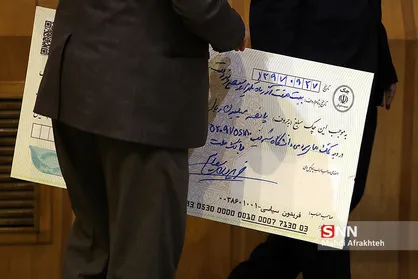 مراسم تقدیر از پژوهشگران برتر دانشگاه شریف و افتتاح نمایشگاه خانواده شریف