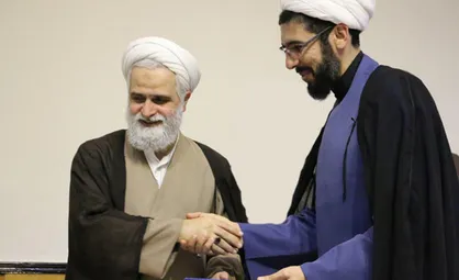حجت الاسلام محمدیان خدمات ارزنده&zwnj;ای به دانشجویان داشته/ مشکلات زیادی در دانشگاه داریم