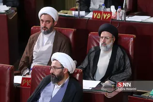 خ