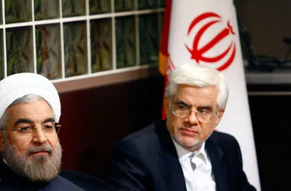 پوست خربزه روحانی زیر پای خاتمی / پشت پرده سخنرانی&zwnj;بازی رئیس&zwnj;جمهور در یزد چیست؟