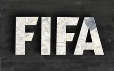 فیفا| آخرین دستورالعمل در خصوص جریمه پرتاب آب‌دهان اعلام شد!