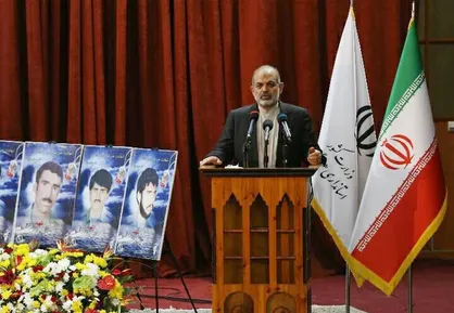 وزیر کشور: در سایه تبادلات مرزی تجاری باید جزایر آبادتر شوند