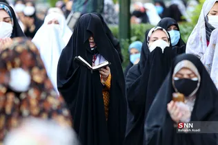 اقامه نماز عید فطر در مسجد دانشگاه تهران