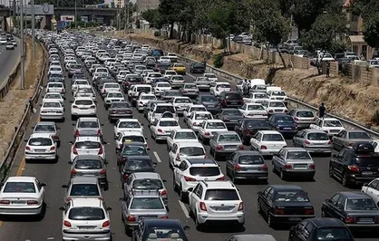 ترافیک در محور چالوس نیمه سنگین است