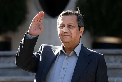همتی: رشد ماهانه نقدینگی در شهریور به ۱.۳ درصد رسید + فیلم