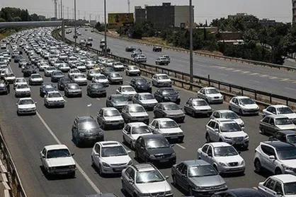 تردد روان در محور&zwnj;های شمالی/ترافیک در محور کرج-تهران سنگین است