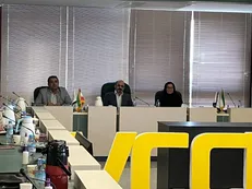 به دنبال ارتباط بین فارغ التحصیلان و بازار کار هستیم